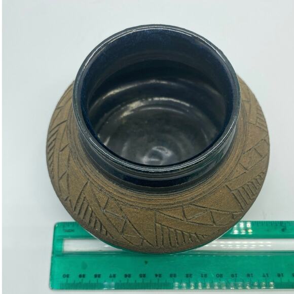 Vintage Mary‎ Tuttle  Southwestern Pottery Etched Design Stoneware signed - Picture 9 of 11